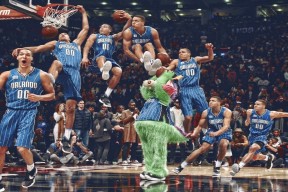 AYX官网-澳大利亚袋鼠队：通过高质量球员配合制胜，澳大利亚袋鼠强壮